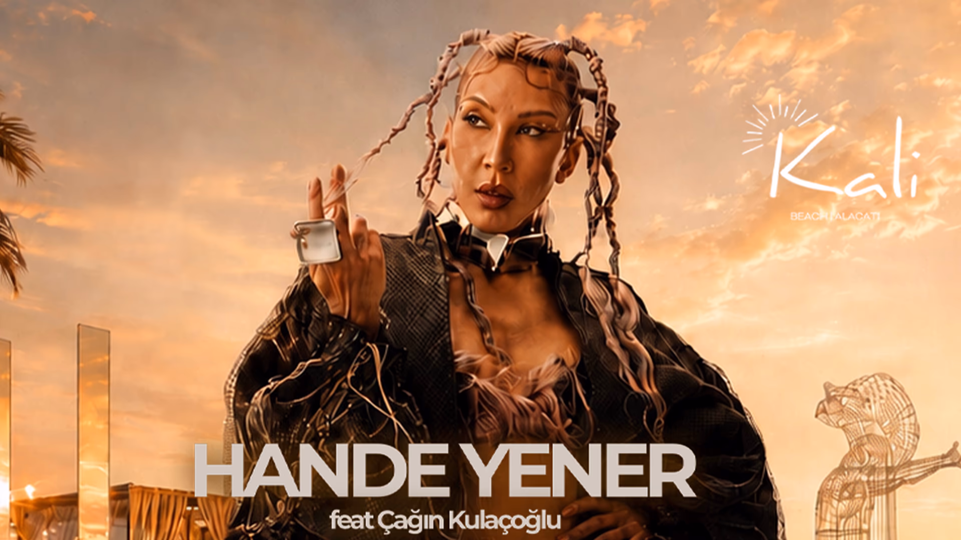 Hande Yener | Alaçatı